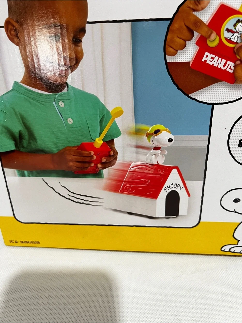 Peanuts Flying Ace Remote Control 75 years Ages 3+